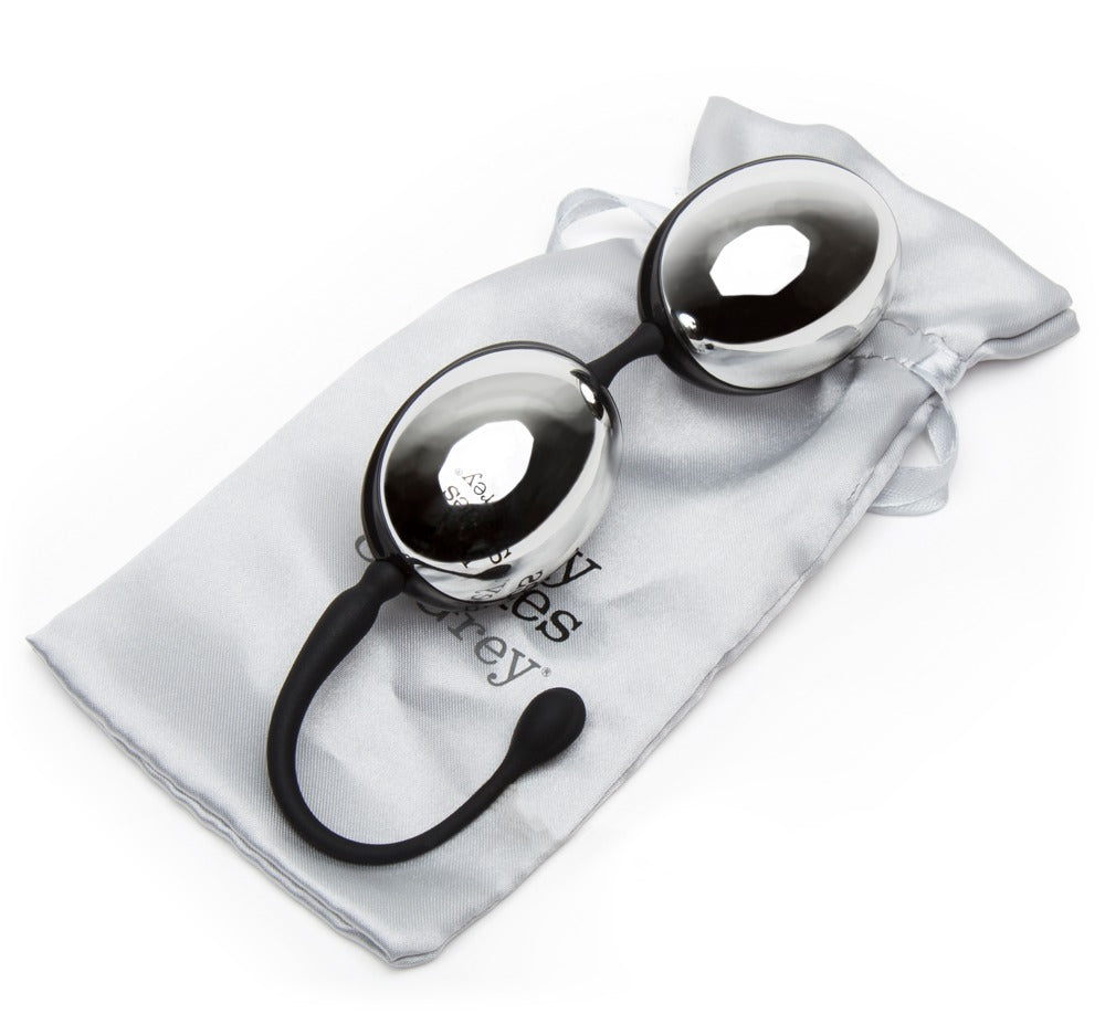 Palline vaginali Inner Goddess Jiggle – nera | Fifty Shades of Grey