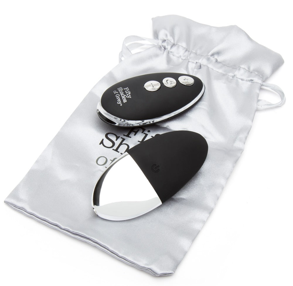 Vibrador clásico Knicker 6 funciones – con mando a distancia, negro | Fifty Shades of Grey
