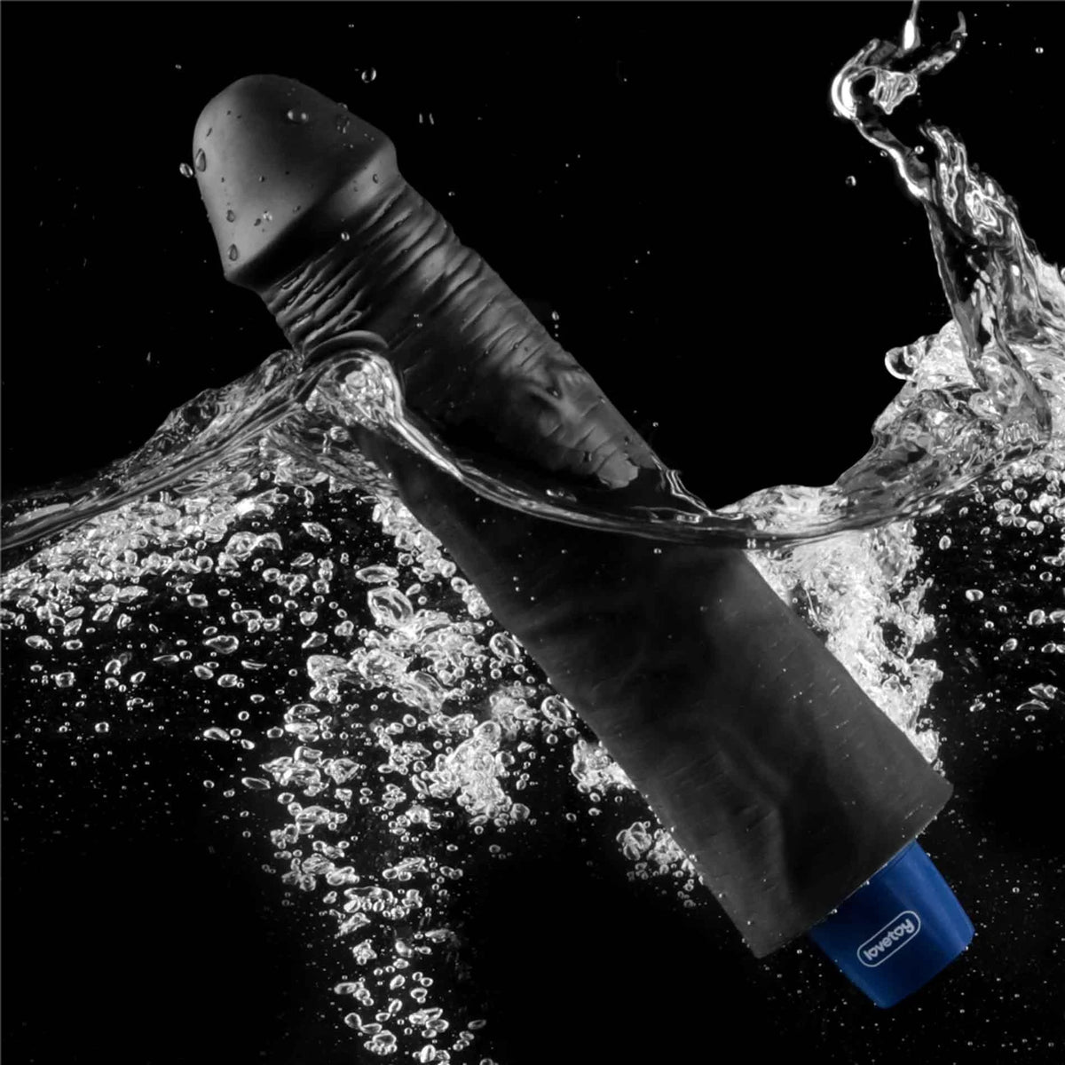 Dildó Softee 10 funkció – újratölthető, vibrációs, fekete 10-LV330222 | Lovetoy