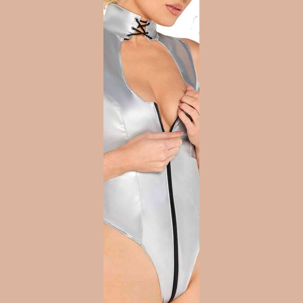 Bodysuit – wetlook, zip, silver | Black Level