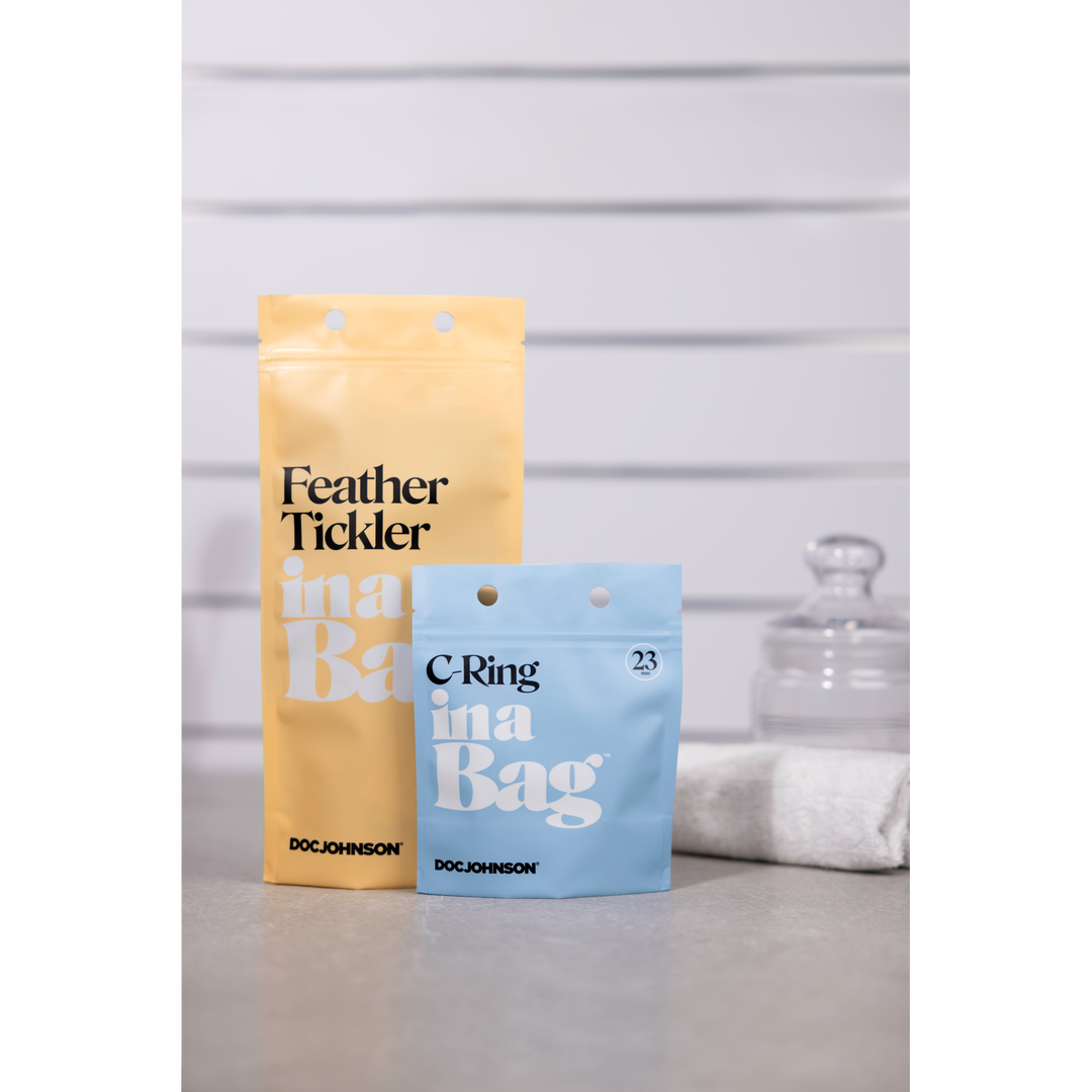 Chicote Feather Tickler – preto | Doc Johnson