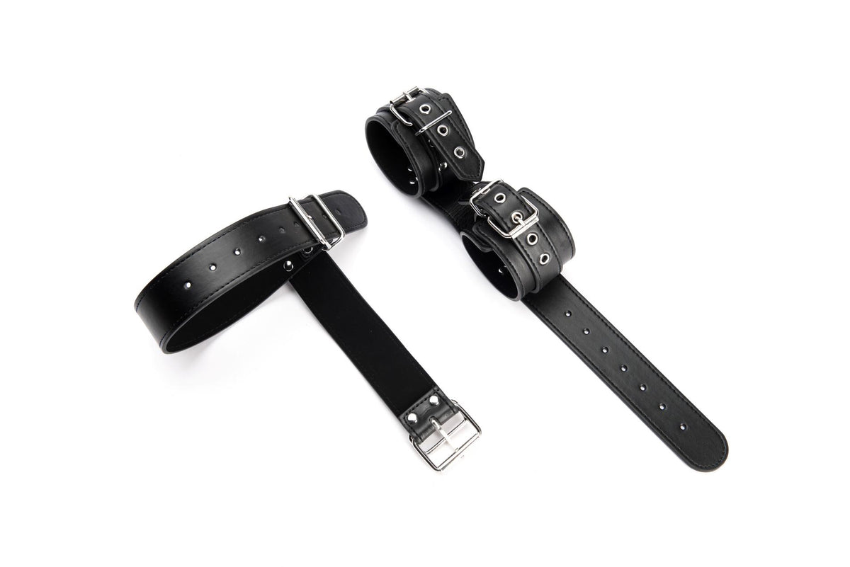 Costrizione bondage Collar and Wrist Cuffs | Argus