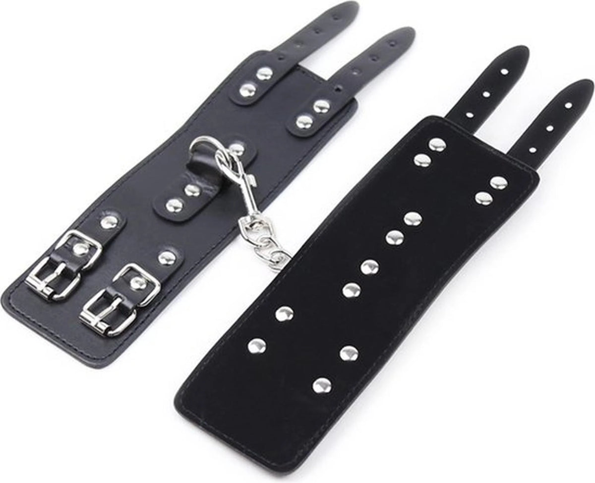 Manette Cuffs buckles – nera | Fetish Fever