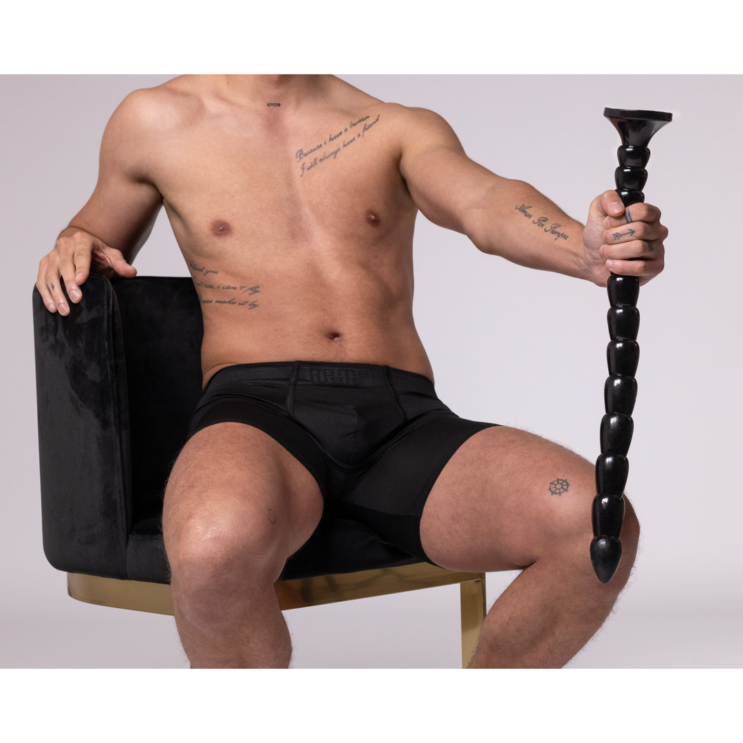 Estimulador de clítoris Stacked Snake 54.9 cm – negro | Ouch!