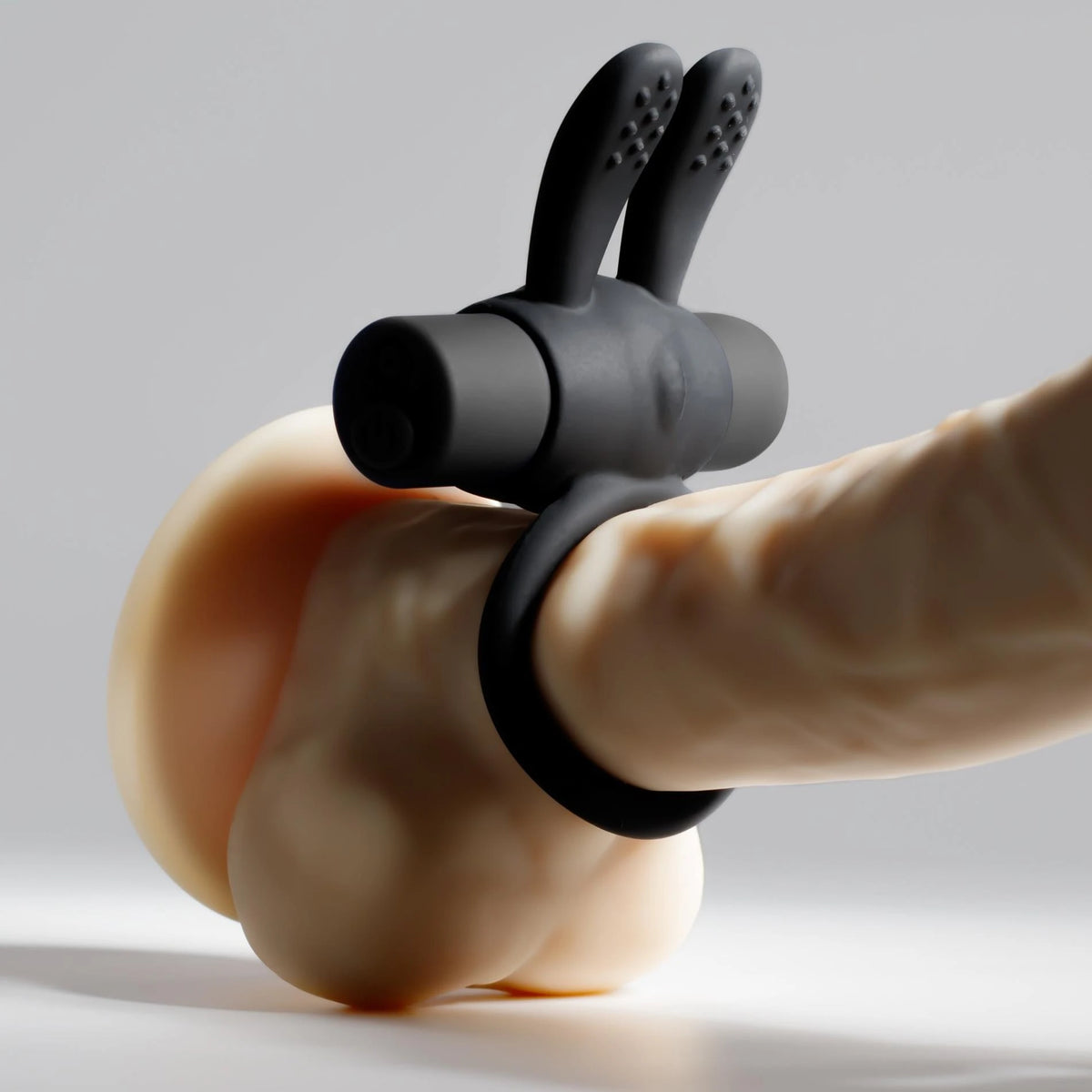 Anillo para el pene Nacho 10 funciones – con mando a distancia, vibrador, negro | Crushious