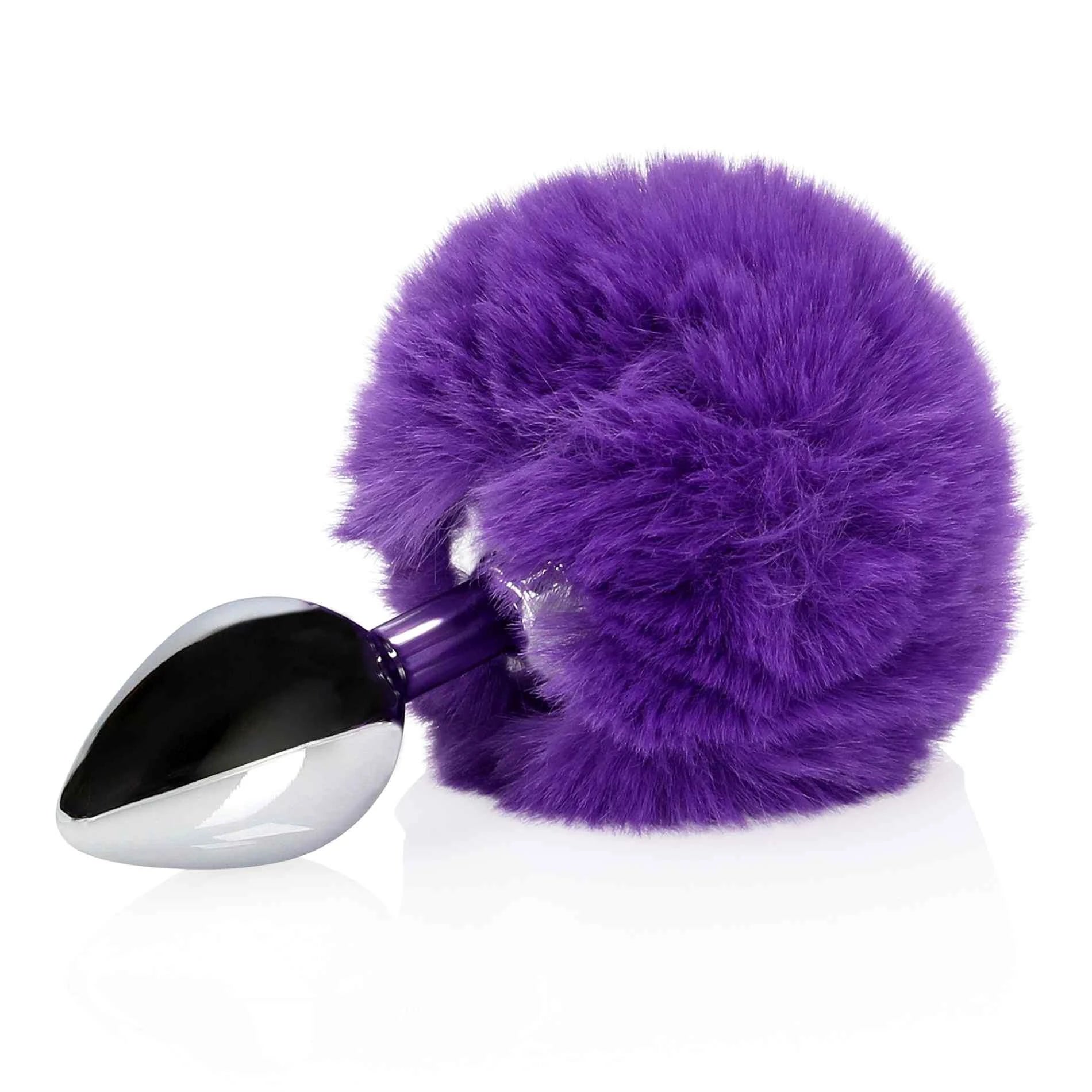 Queue de lapin avec plug anal métallique
