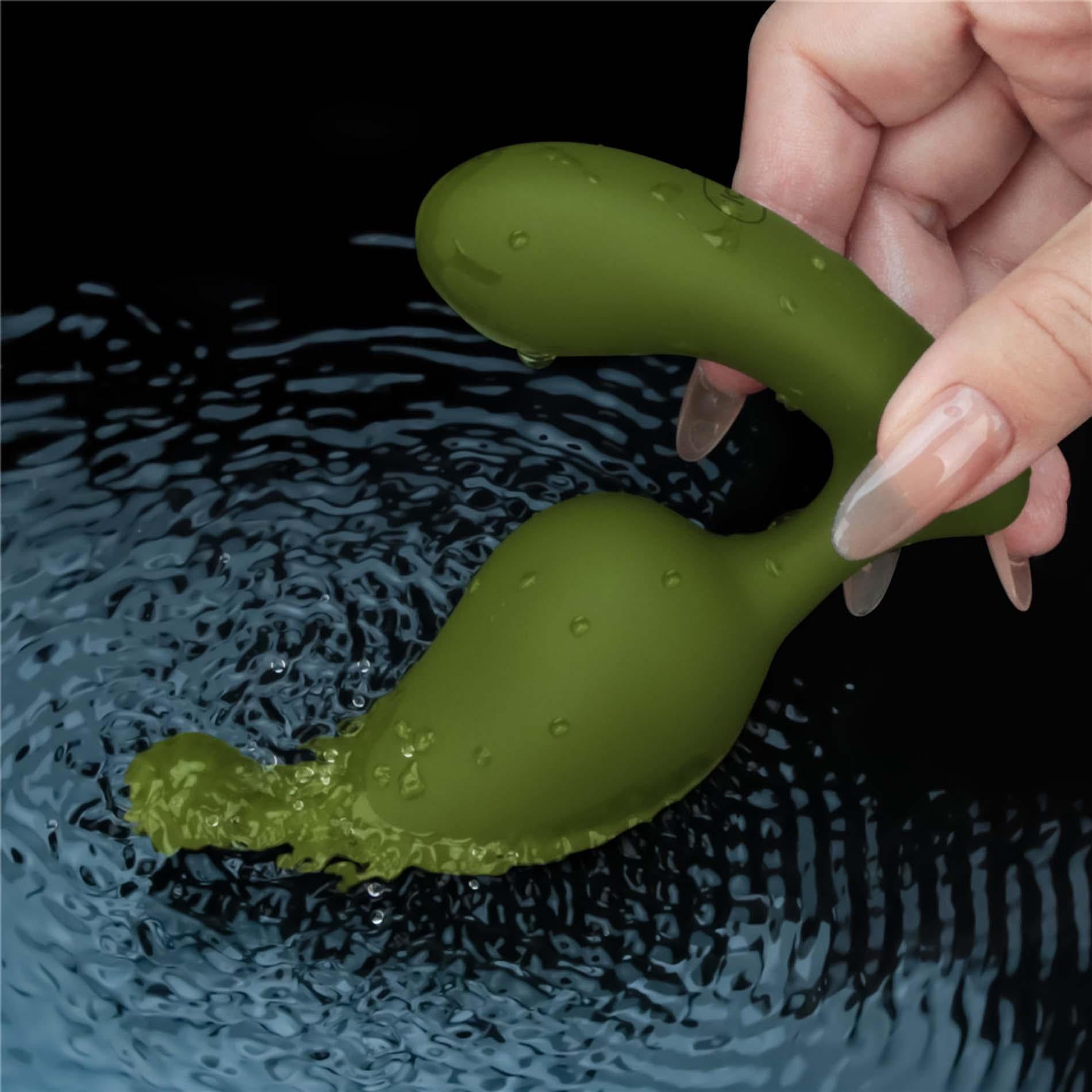 The Allure Apex Rechargeable Vibrator
