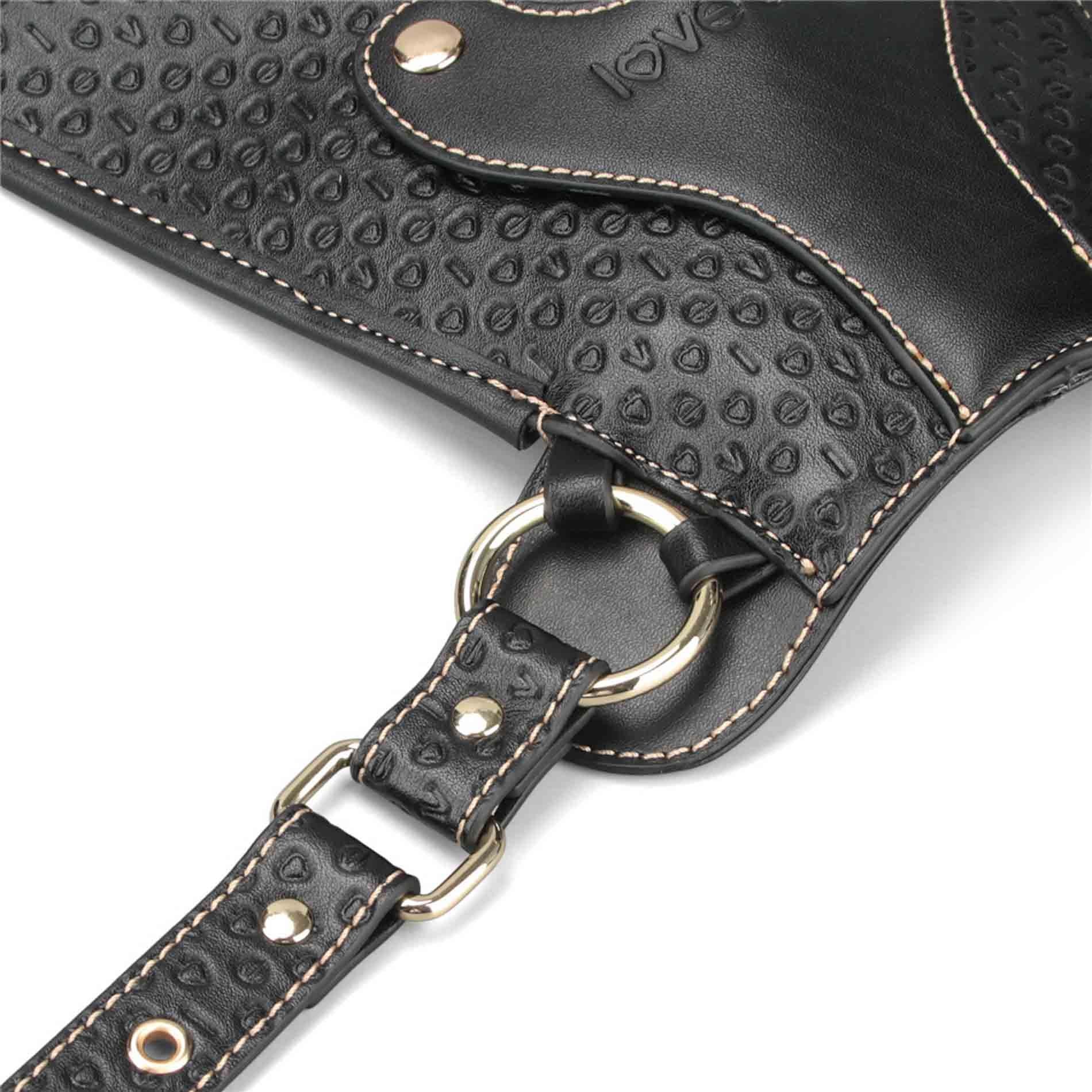 Selle à gode Rebellion Reign