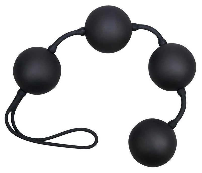 Boules de velours noires