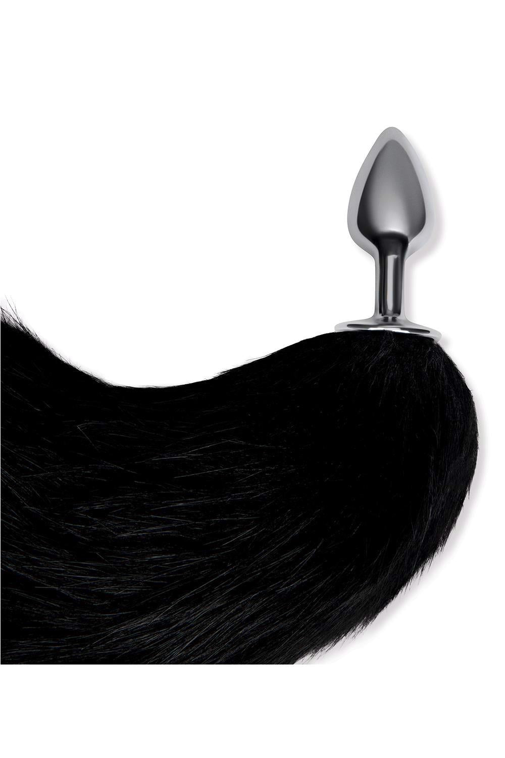 WHIPSMART 3 INCH METAL PLUG WITH 14" BLACK INDIGO FOX TAIL