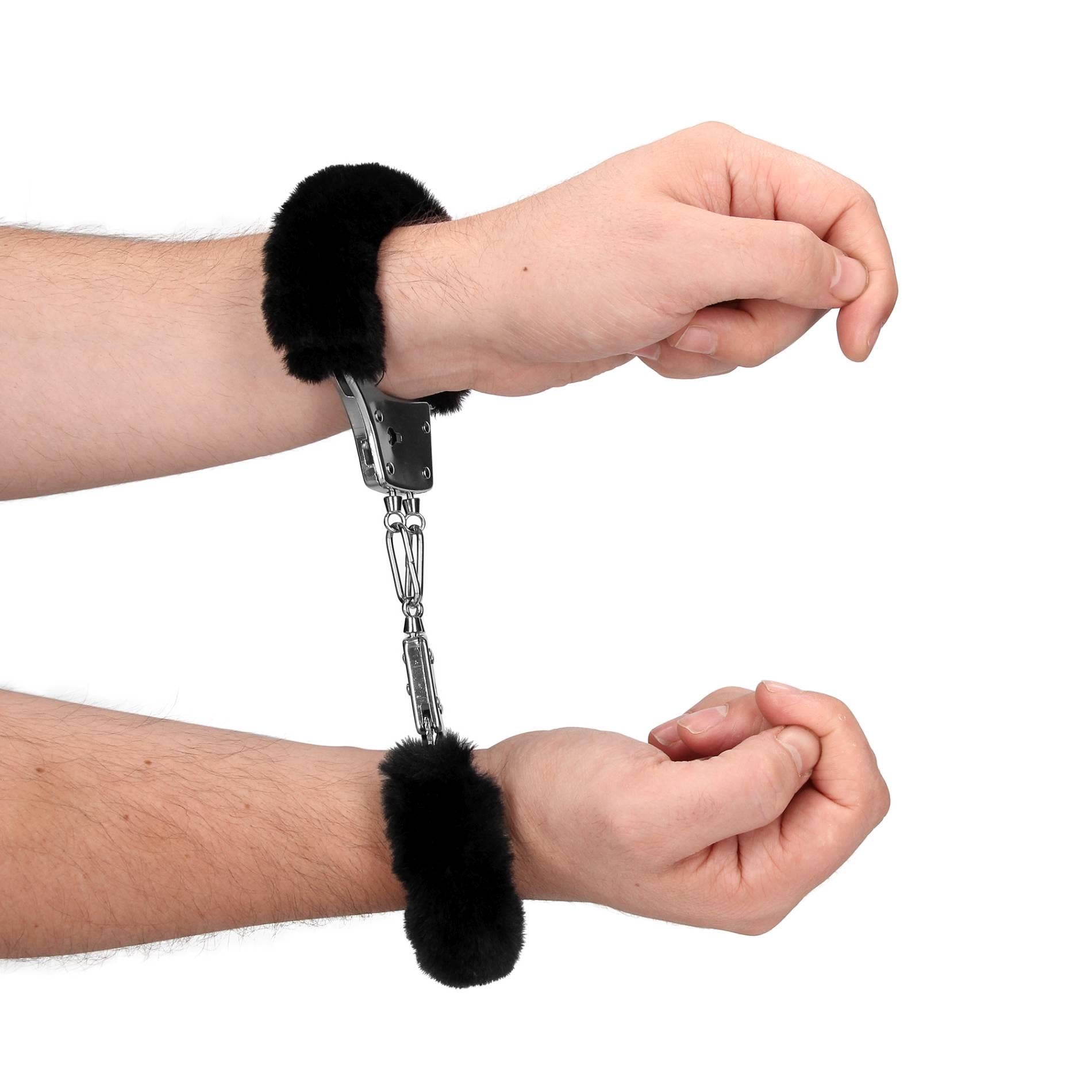 Menottes en métal recouvert de fourrure - Noires