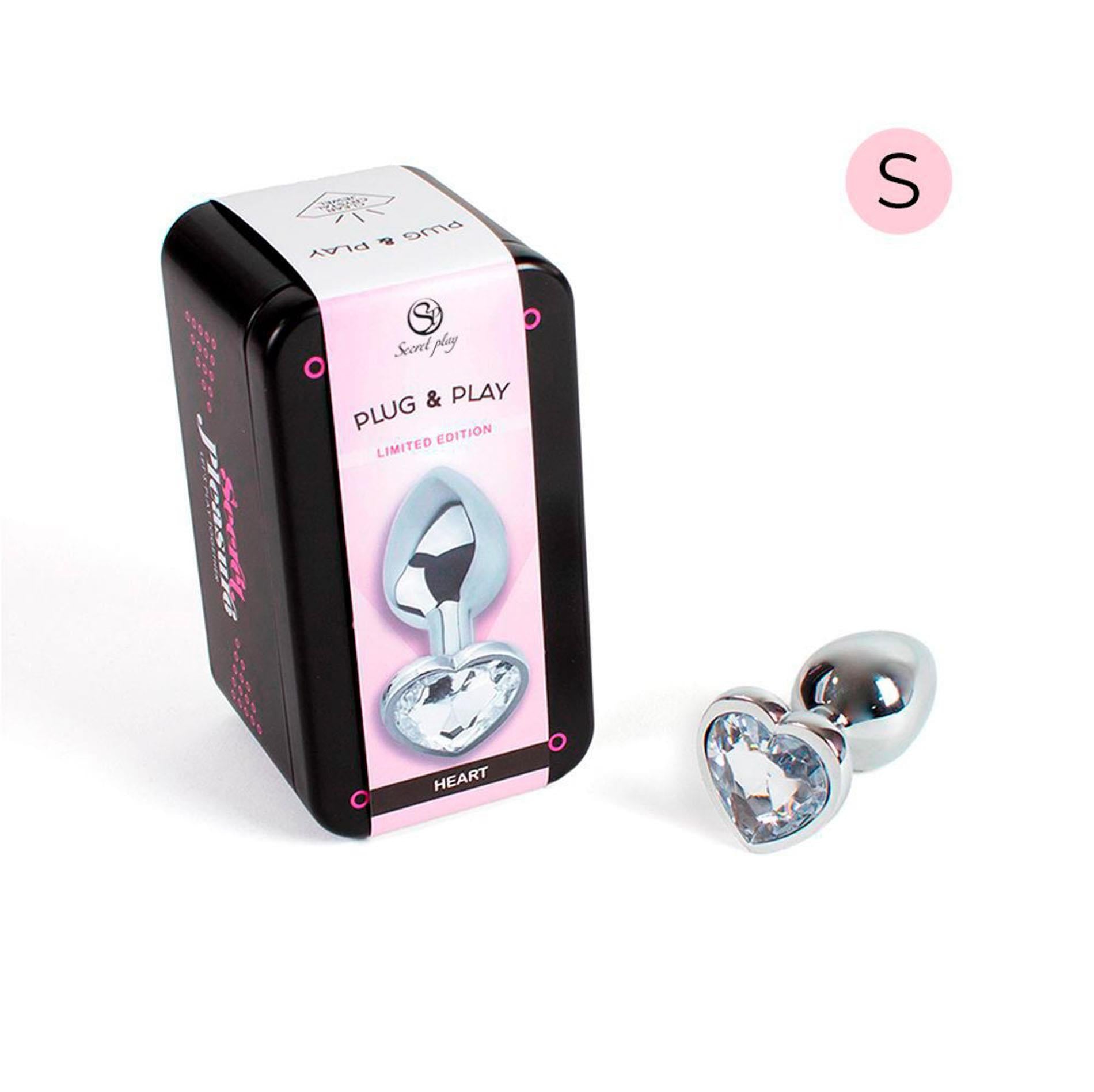 CLEAR CRYSTAL HEART METAL BUTT PLUG S