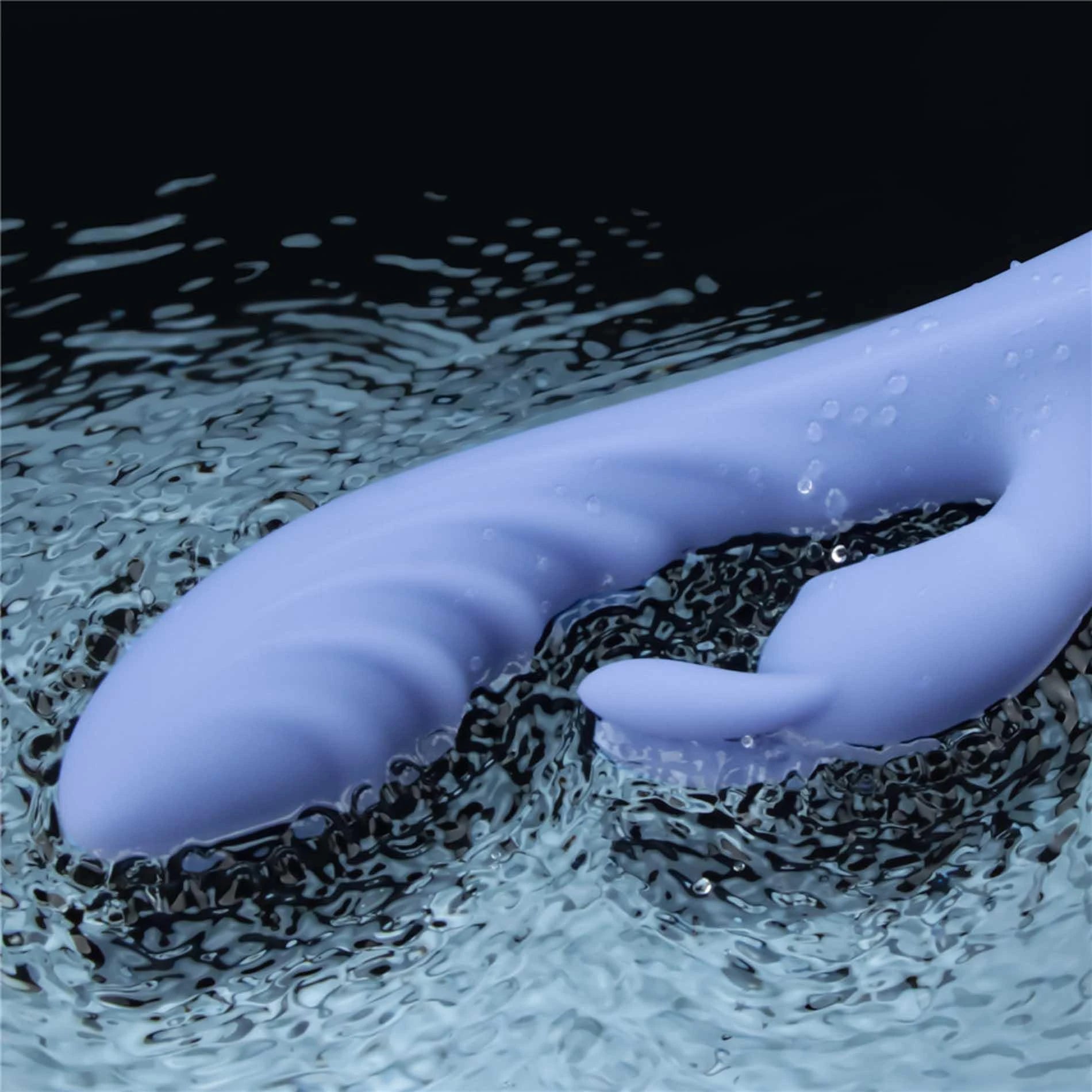 Le vibromasseur rechargeable Allure Swirl