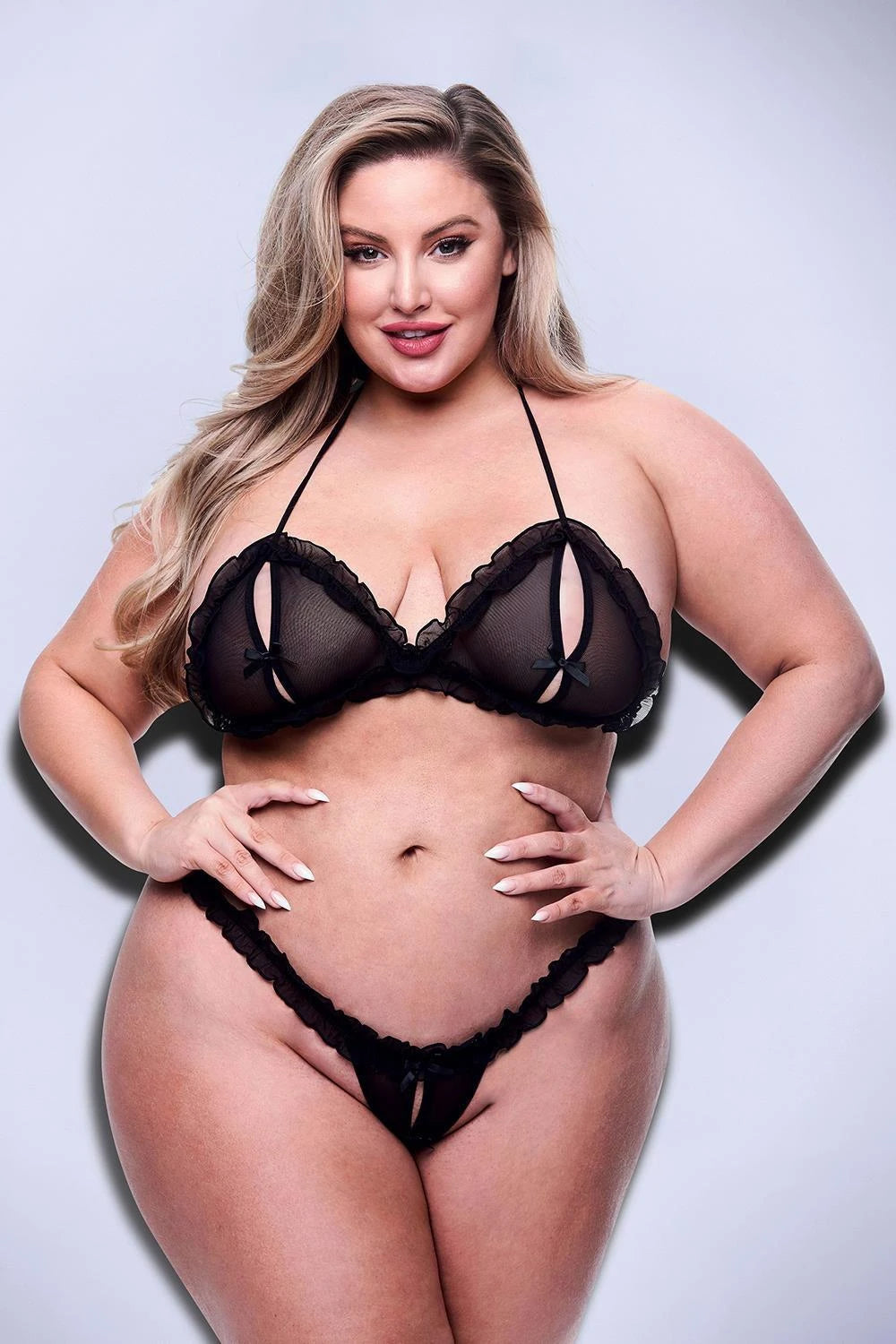 BACI ENSEMBLE DE SOUTIEN-GORGE PEEKABOO ET TANGAS OUVERTS 2 PIÈCES, QUEEN