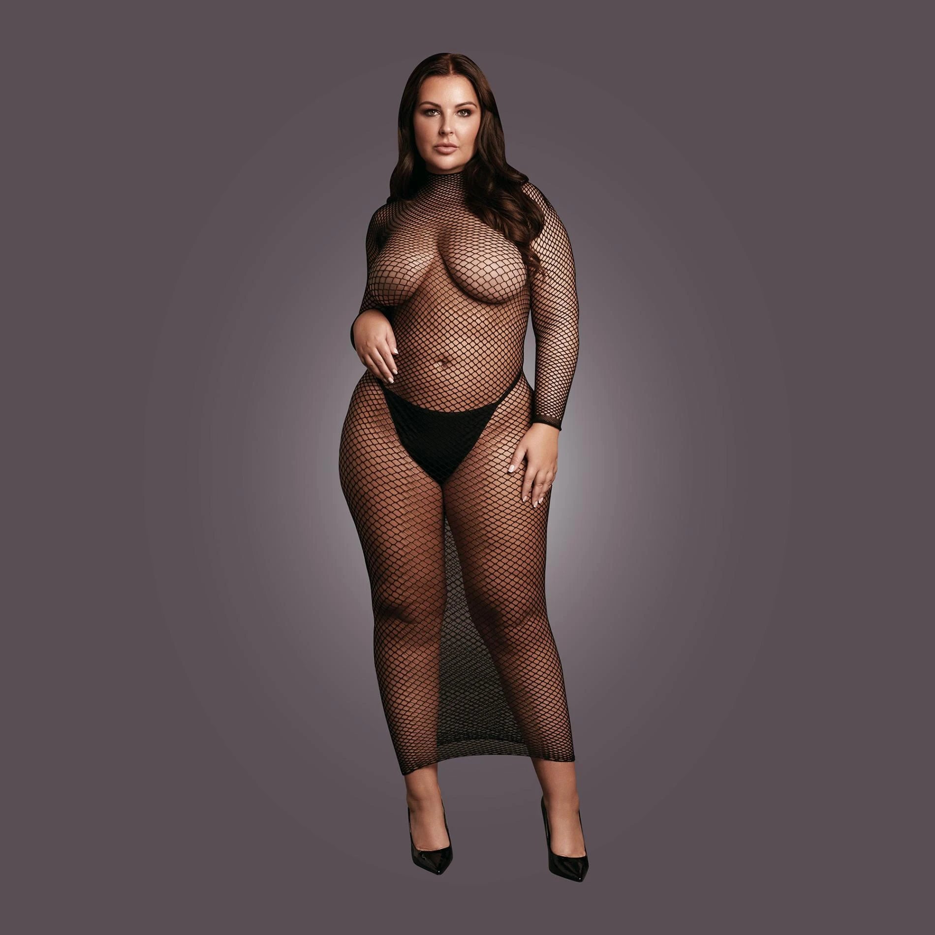 Long dress with a fishnet structure and turtleneck.