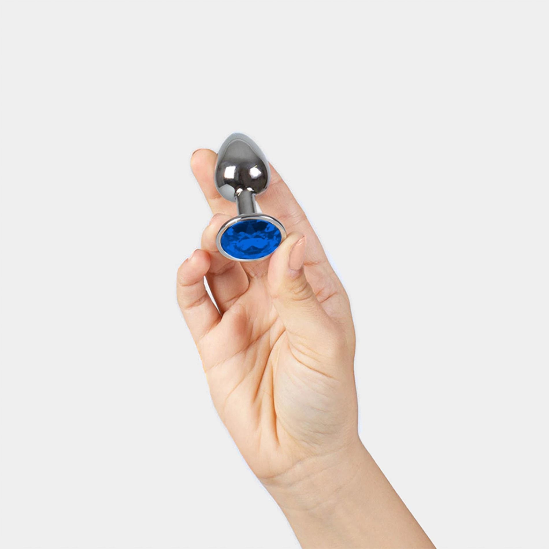 PLUG ANAL EN MÉTAL AVEC STRASS BLEUS S