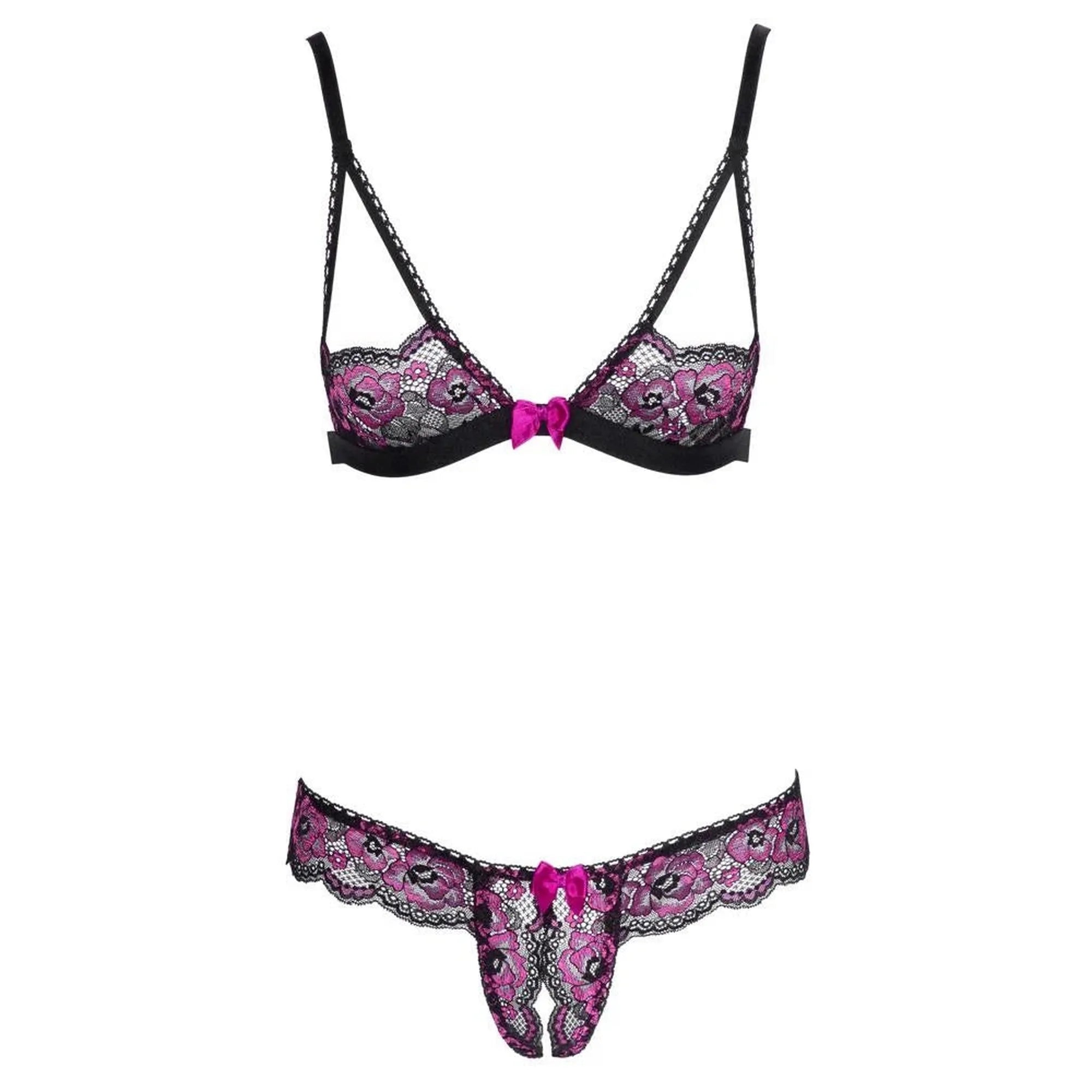 Ensemble de soutien-gorge ouvert