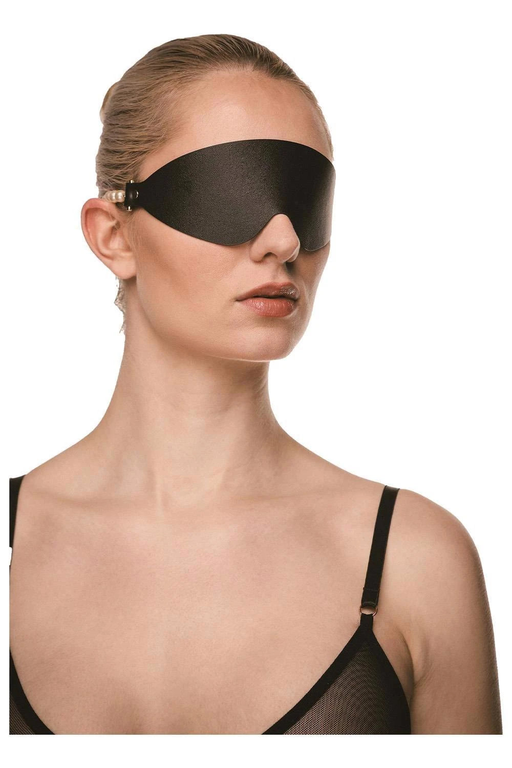 GUILTY PLEASURE BOUDOIR PEARL BINDFOLD
