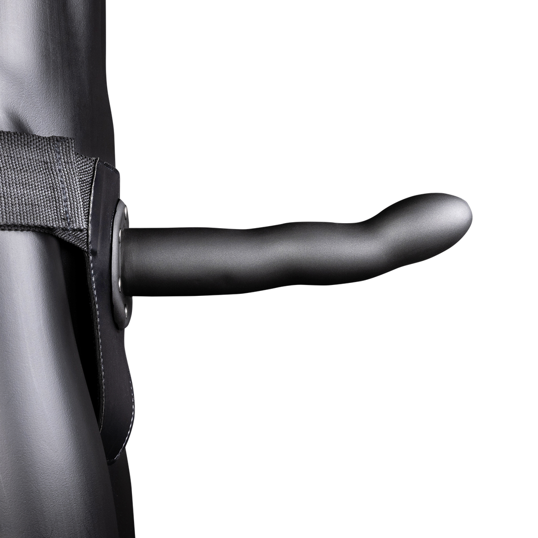 Harnais-pénis incurvé et creux - 8 / 20 cm - Gunmetal