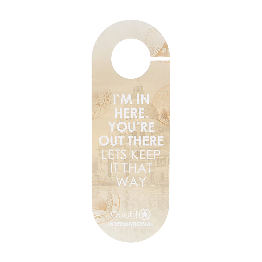 Pancarte de porte - International par Ouch!