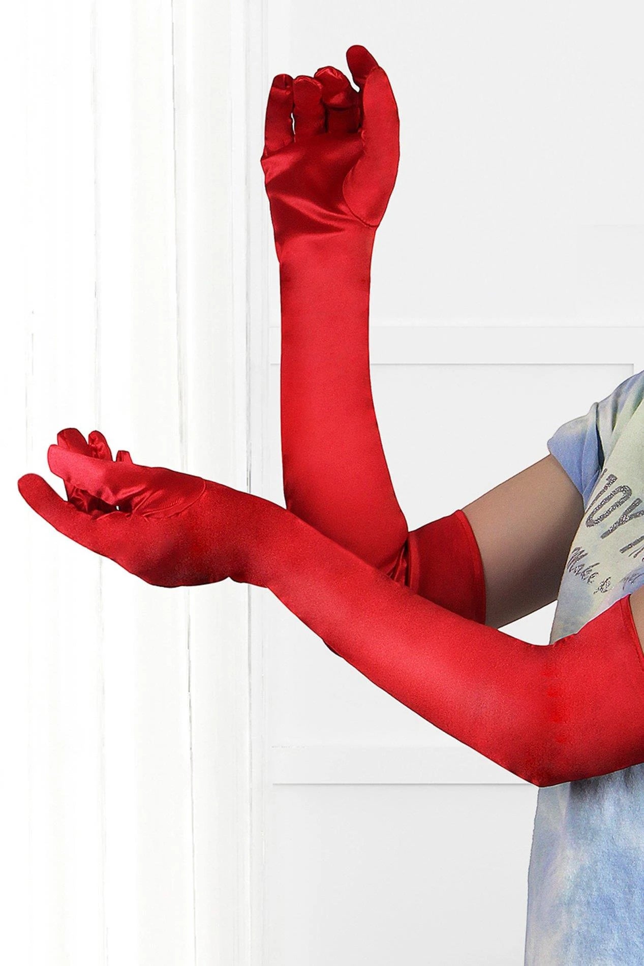 LONG SATIN RED GLOVES OS (Size: OS)