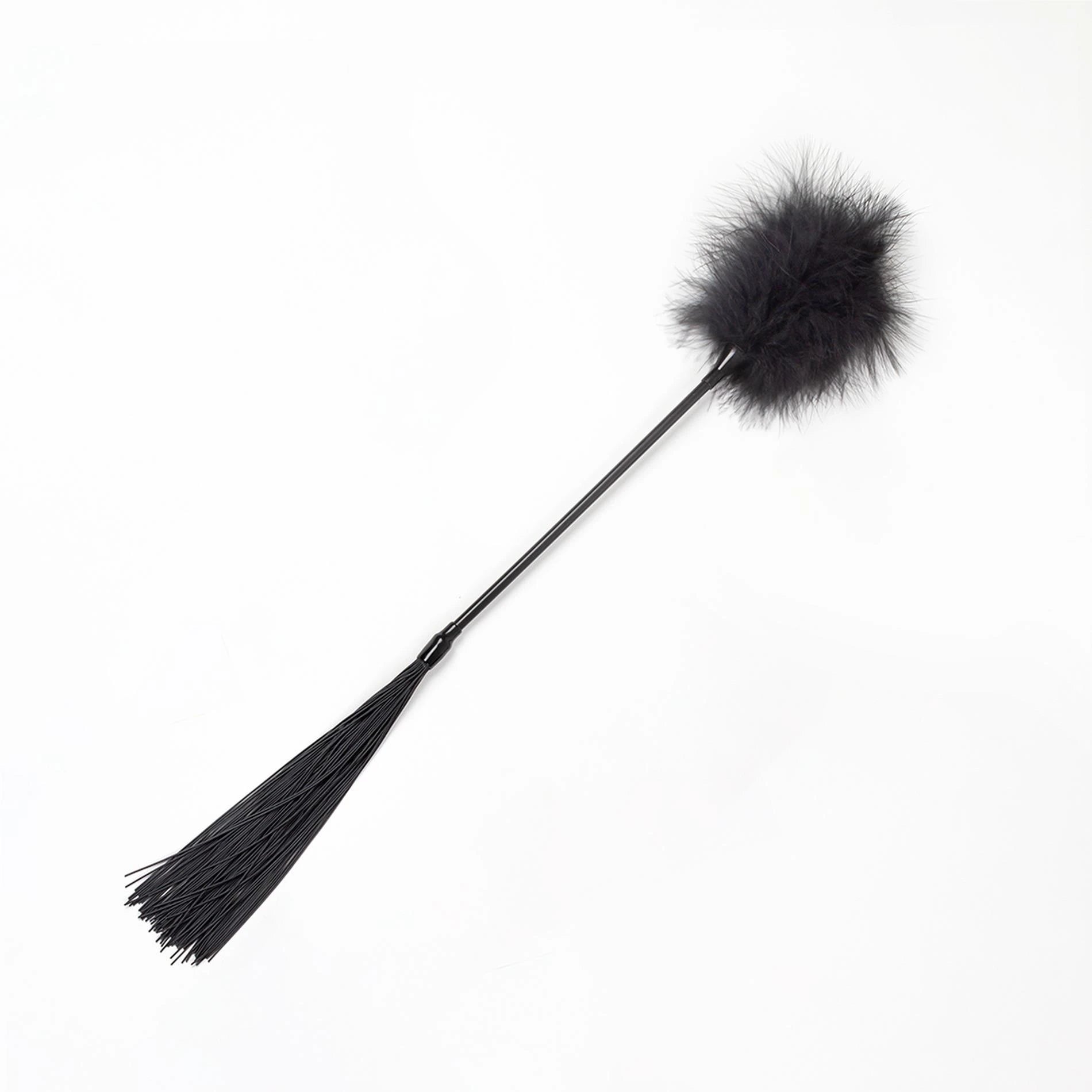 PLUMEAU ET FOUET PLUMES NOIRES