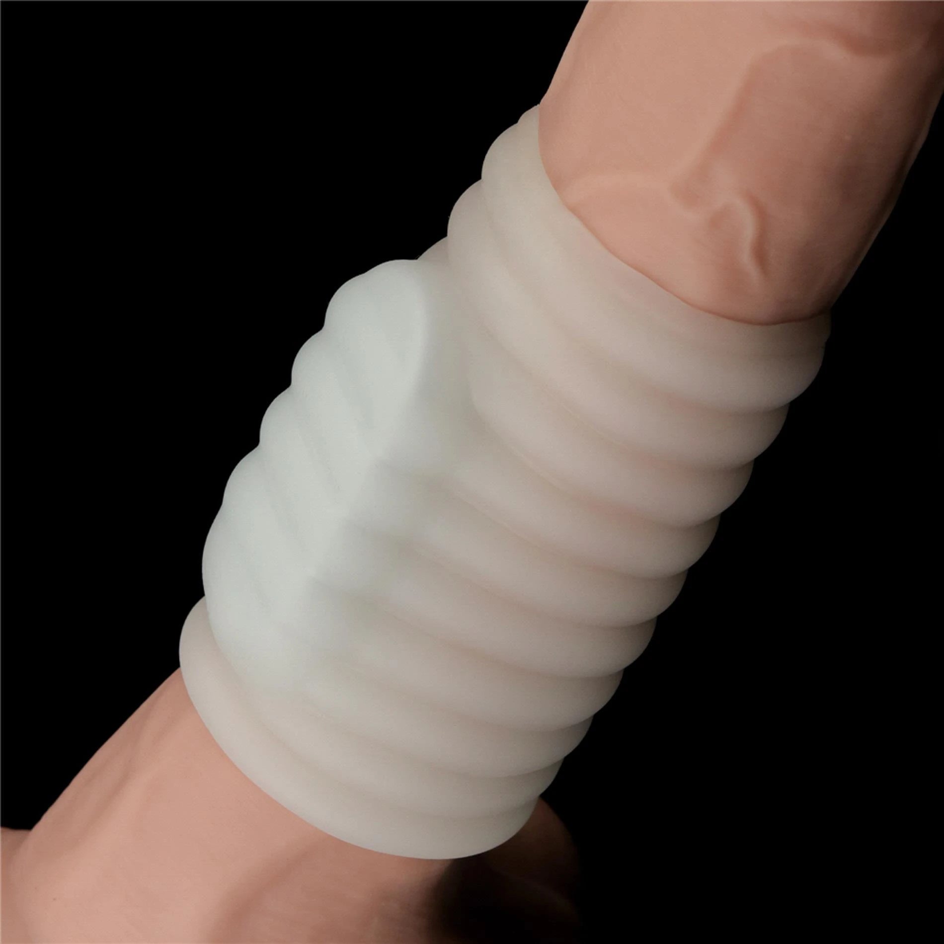 Vibrating Wave Knights Ring