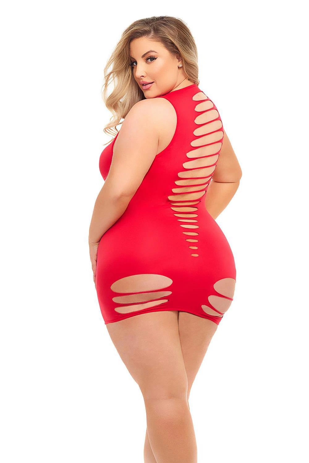 ROBE ROUGE TROP ENGAGÉE, REINE